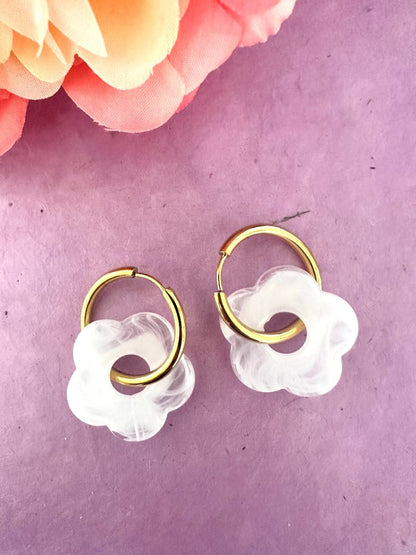 Créoles fleurs SOFIA – Boucles d'oreilles fleuries personnalisables et interchangeables - Camilmari Bijoux - Créoles rondes + Fleurs