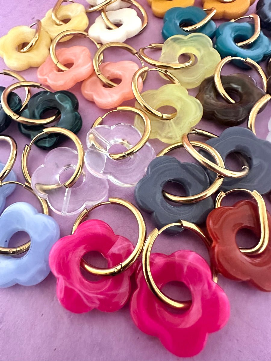 Créoles fleurs SOFIA – Boucles d'oreilles fleuries personnalisables et interchangeables - Camilmari Bijoux - Créoles rondes + Fleurs
