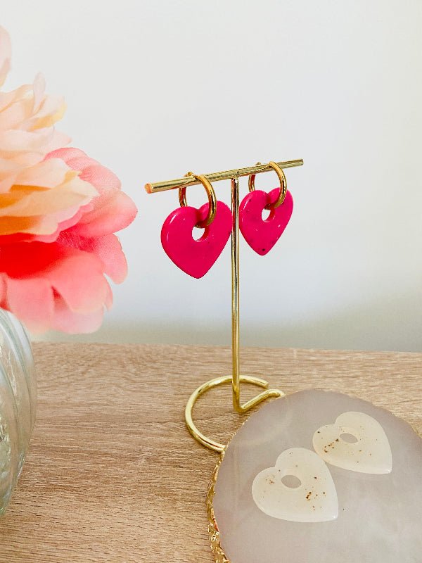 Créoles LAURA - Boucles d'oreilles cœurs personnalisables et interchangeables - Camilmari Bijoux - Créoles dorées avec paire de coeurs