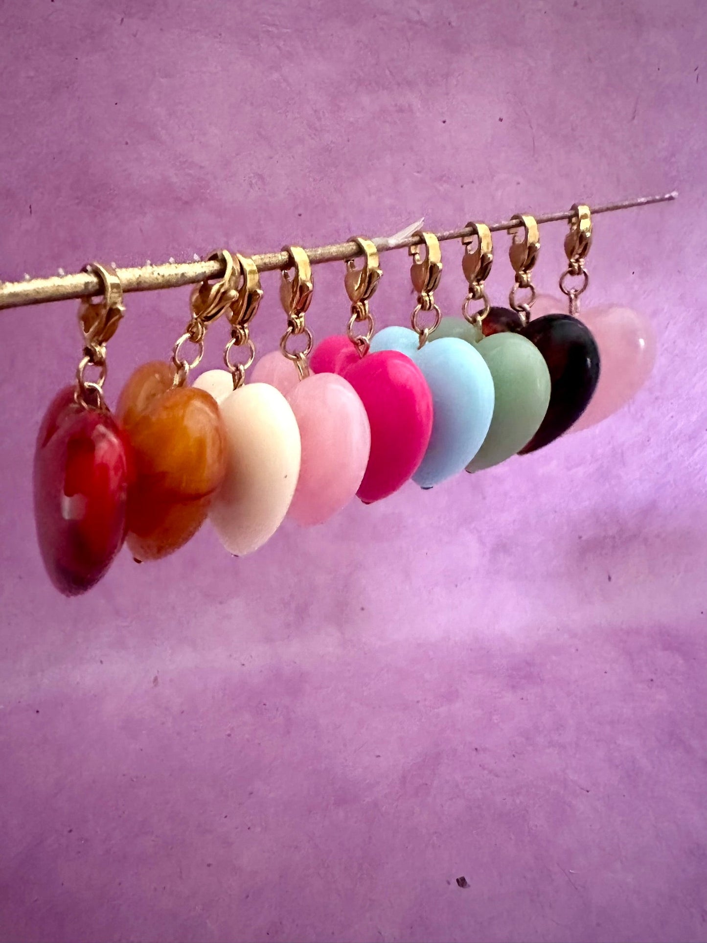 Pendentif CLAUDIE – Pendentif cœur coloré à clipser sur vos colliers - Camilmari Bijoux - Vert lichen