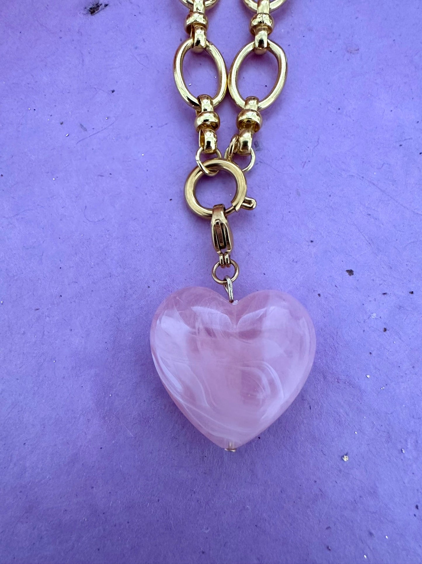 Pendentif CLAUDIE – Pendentif cœur coloré à clipser sur vos colliers - Camilmari Bijoux - Vert lichen